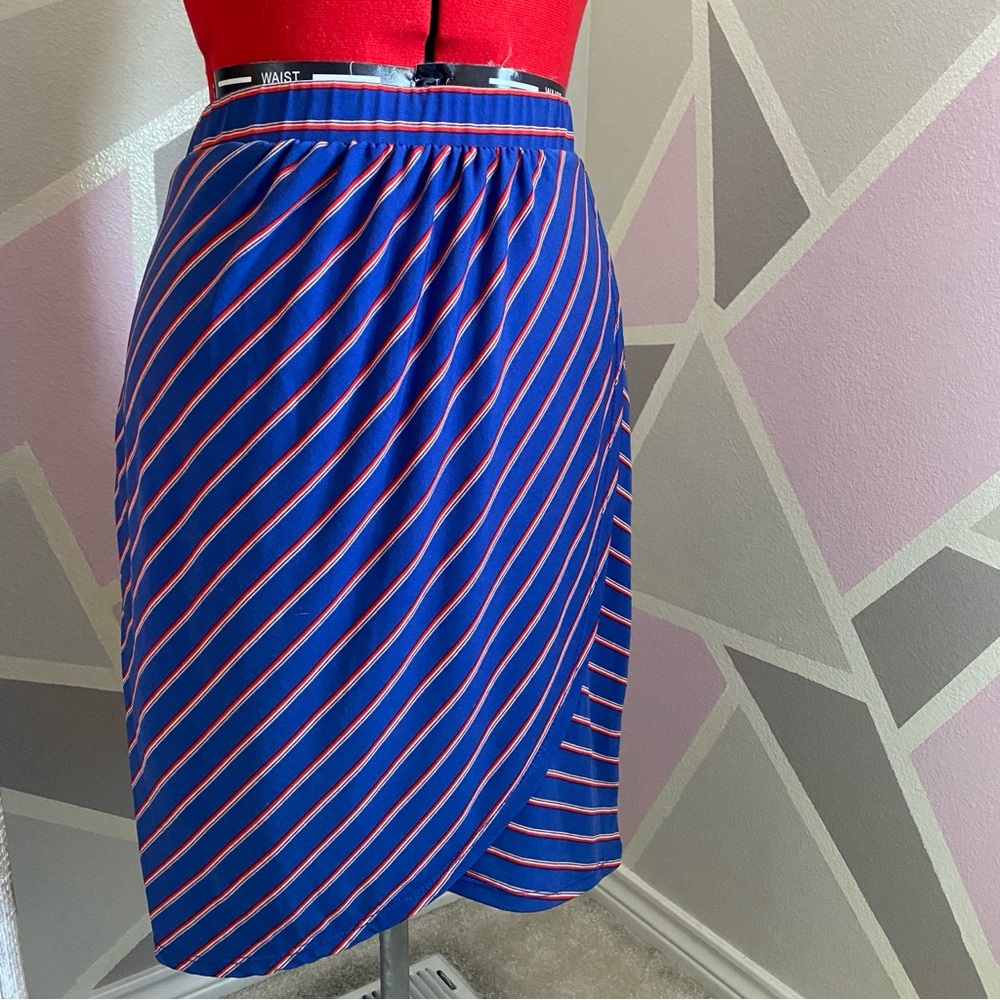 Gilli Curtain Skirt, Size Medium, purple and orange